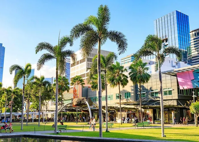 Apartment Free Welcome Breakfast, Huge Bgc 2br, Great For 6, 300mbps Fiber, Steps To Mitsukoshi & Uptown, 29w Manila