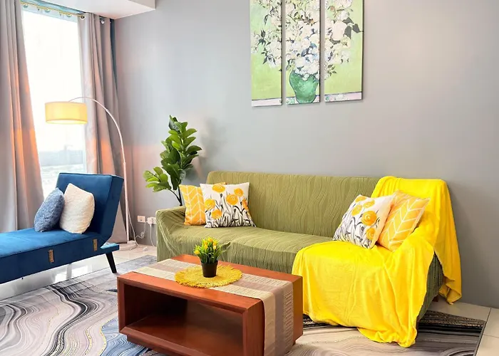 Free Welcome Breakfast, Huge Bgc 2br, Great For 6, 300mbps Fiber, Steps To Mitsukoshi & Uptown, 29w * Manila