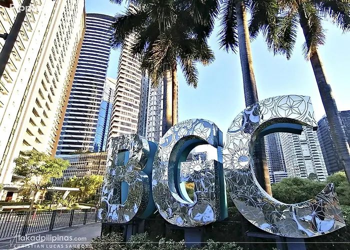 Apartment Free Welcome Breakfast, Huge Bgc 2br, Great For 6, 300mbps Fiber, Steps To Mitsukoshi & Uptown, 29w